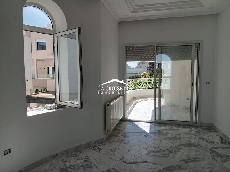 Etage de villa S+3 aux Jardins de Carthage